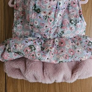 Baby girl faux fur hooded vest